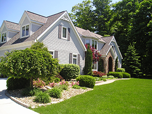 Landscapers and Lawncare Services in Satsuma, AL